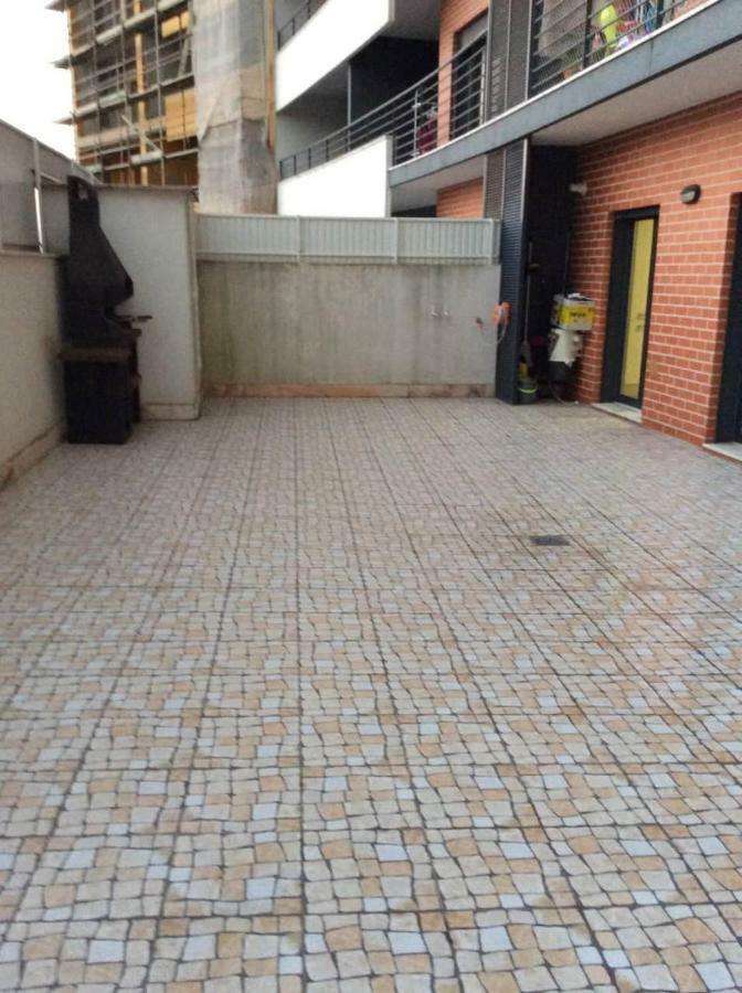 Adalberto Nascimento Luxury Aparta-Hostel At Colinas Do Cruzeiro Odivelas  Dış mekan fotoğraf